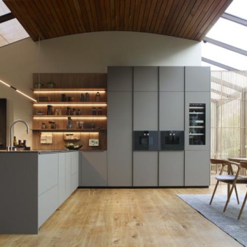 Vista general lateral de cocina completa